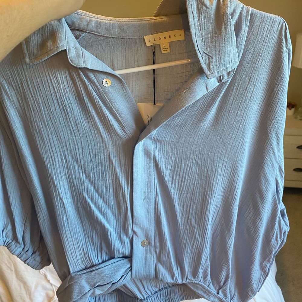 Never Worn Promesa Collared Shirt